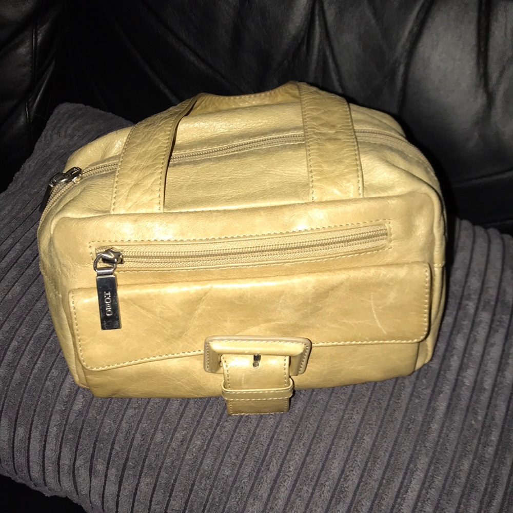 Leather soft yellow/tan HOBO purse